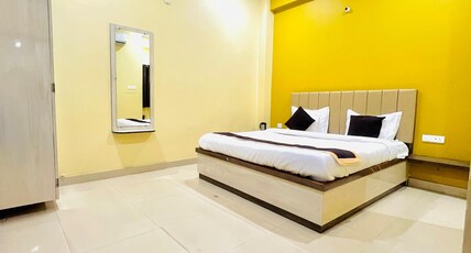 Medhya Grand Room Type - Deluxe AC Double Bed Room