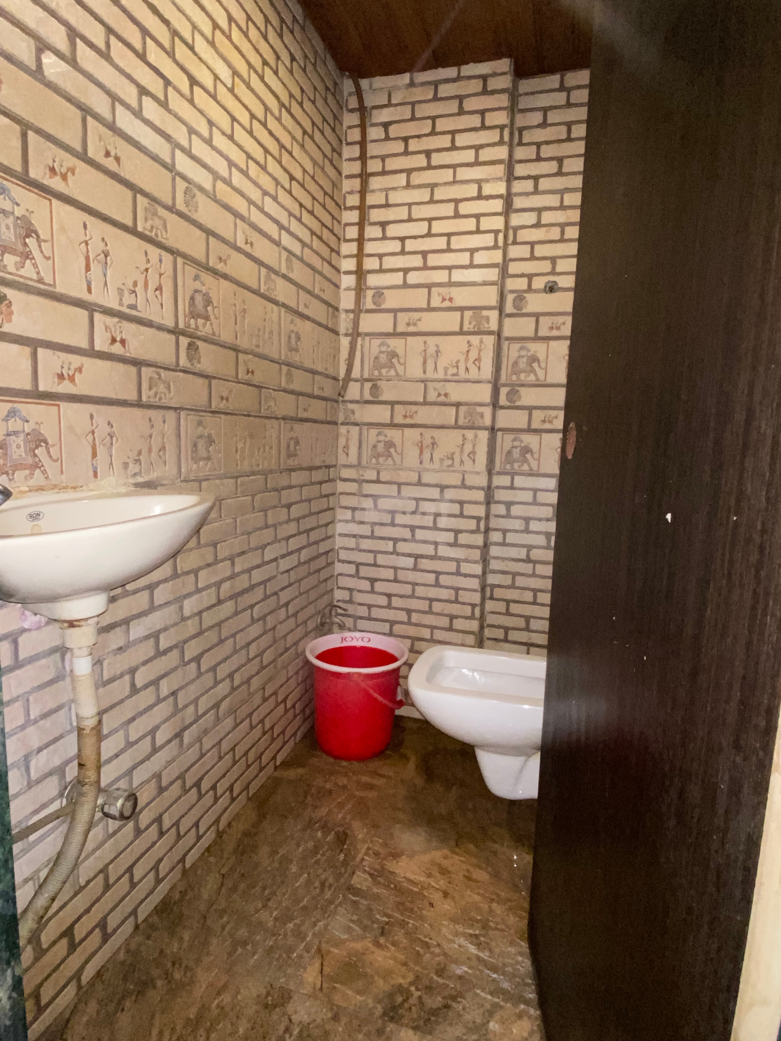 Dhanraj Lodging and Boarding - Tap to explore photos