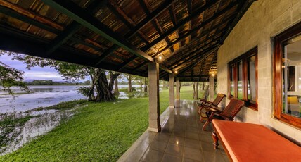 Habarana Village by Cinnamon Room Type - King Fisher Suite