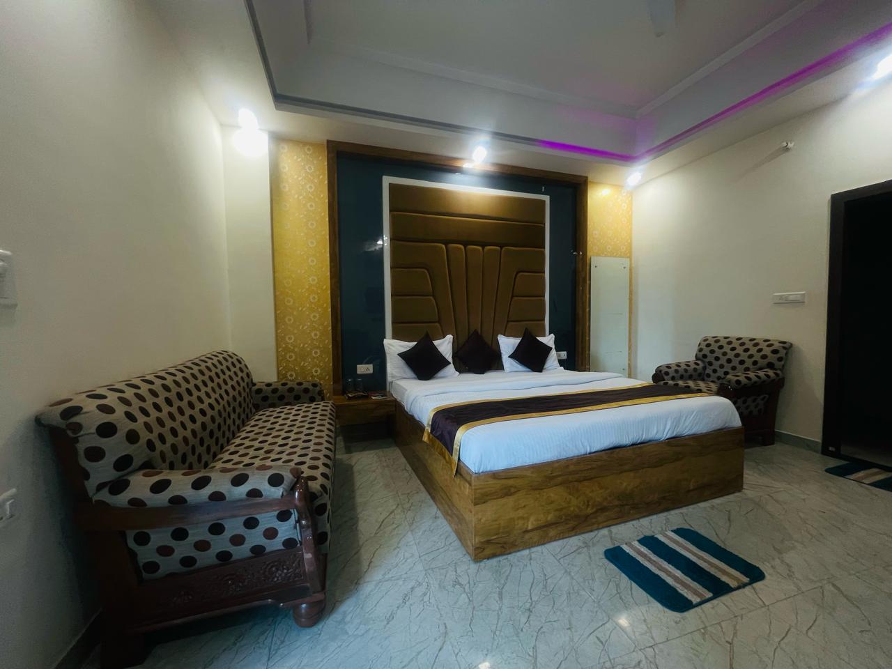 Hotel The Grand Vikrant - Tap to explore photos