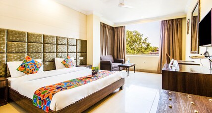 FabHotel Aay Kay Room Type - Premium Room