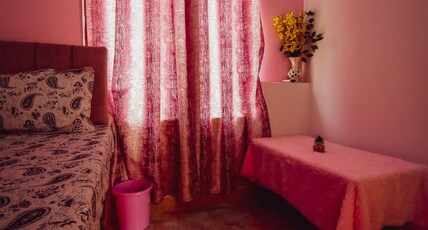 Ghat Stays Room Type - King bed AC room