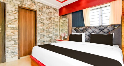 OYO 834317 Love Point Room Type - Classic