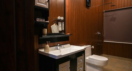 Swimup Suites with private pool in  Vagator Room Type - Executive Suite with Indoor Pool