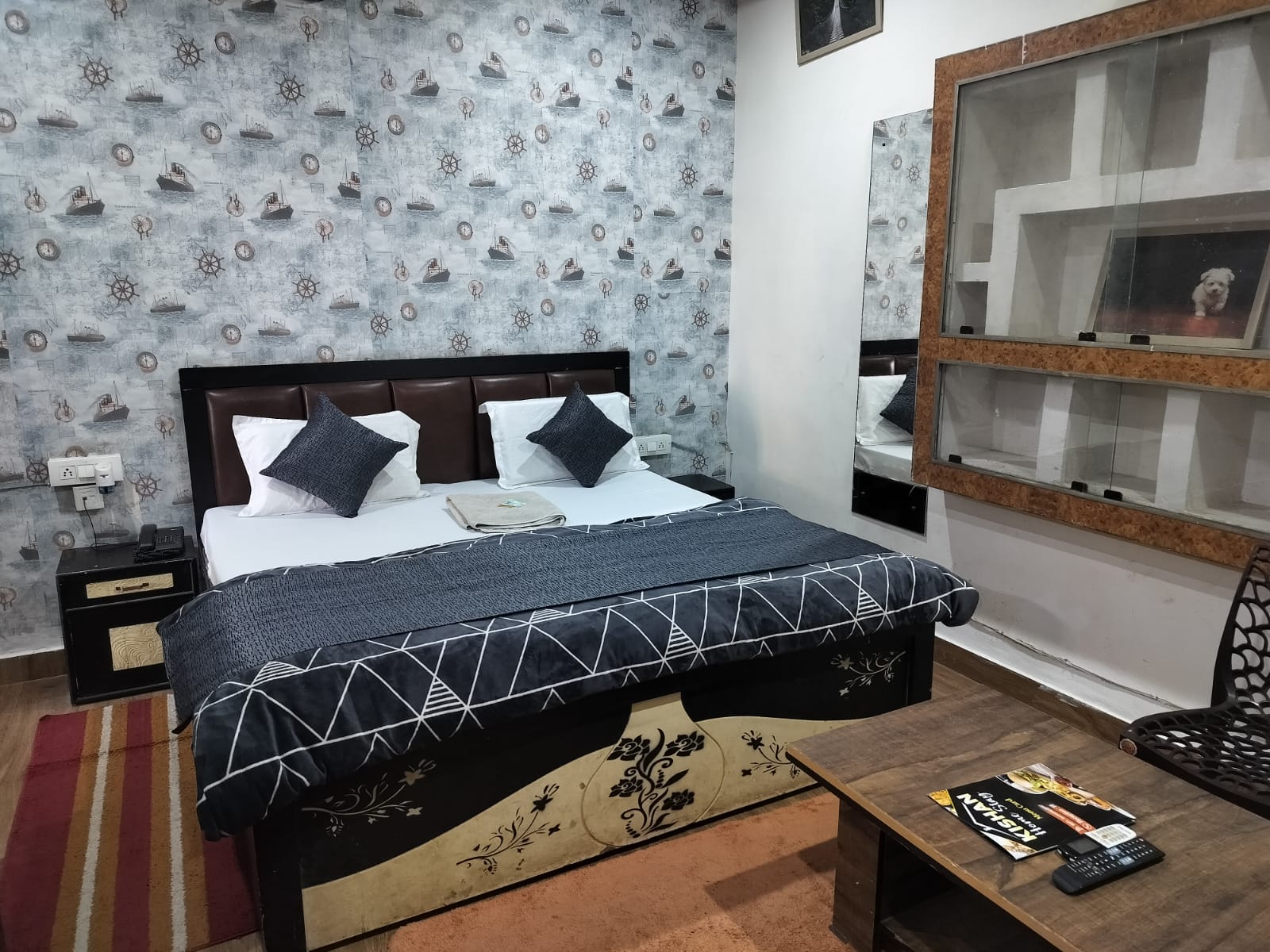Radha Homestay - Tap to explore photos