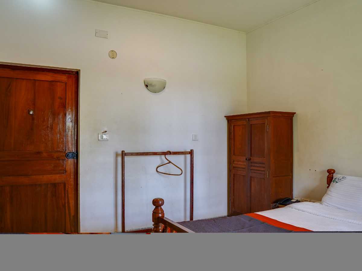 Nalla Eco Beach Resort - Tap to explore photos