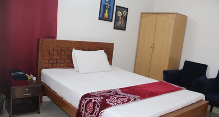 Friendlystay Prime Room Type - Room 104