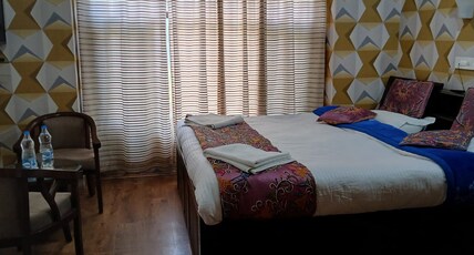 Hotel Queens Park Room Type - Deluxe Room