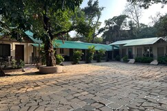 Hotel Premdeep