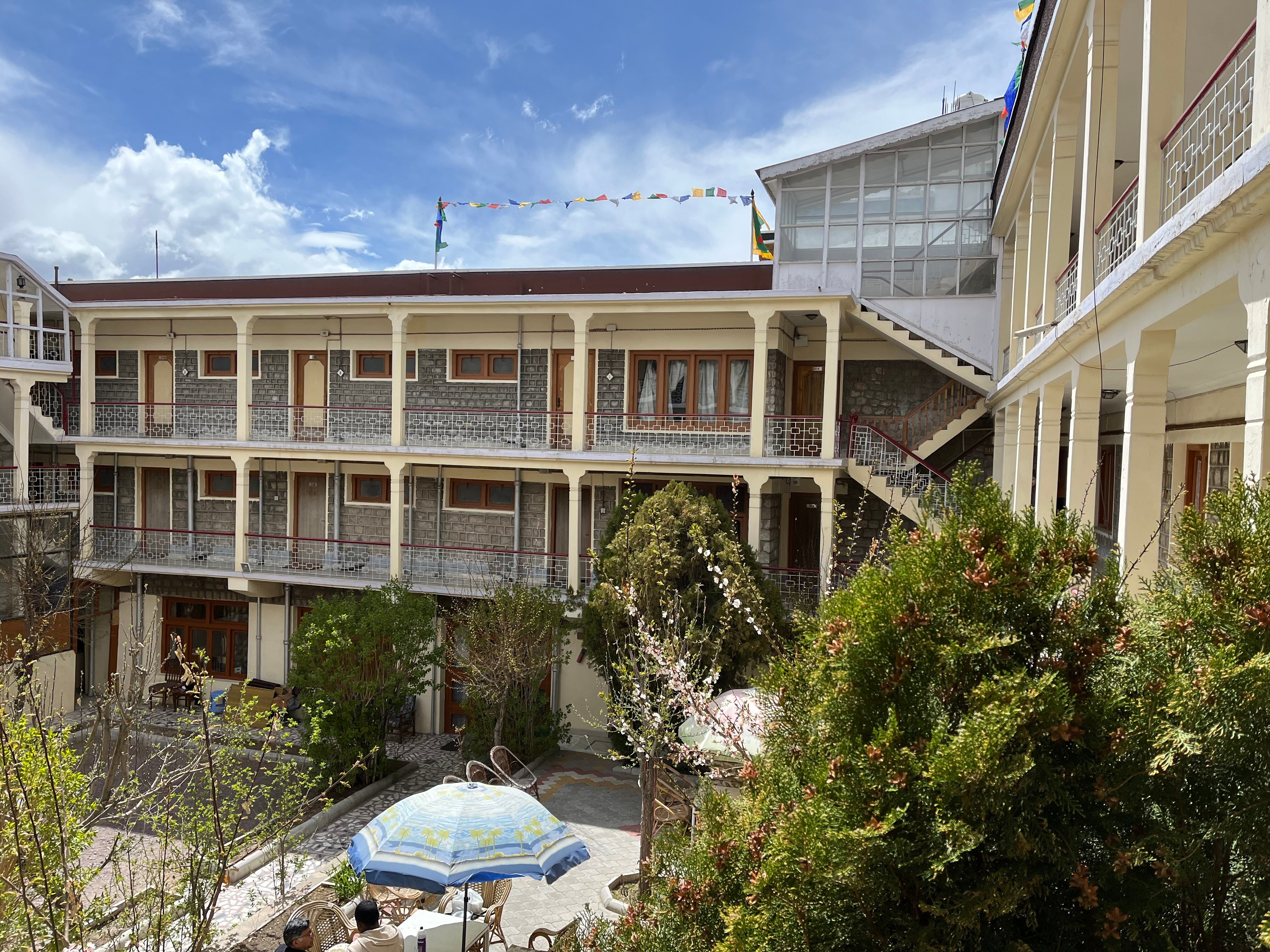 Hotel Ga-ldan Continental - Tap to explore photos