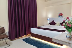 The Royal Nest   Fully Private  No sharing