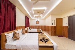 Pondy Stay 10mins from Eden Beach