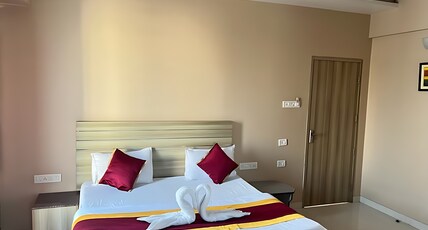 Gaurav Residency Kharadi Room Type - Deluxe Room