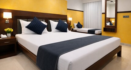 Hotel Hare Krishna & Banquet Room Type - Deluxe Family Room