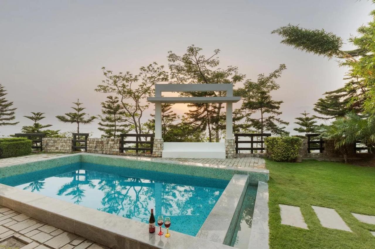 The Sunhera - A Luxury Private Villa - Tap to explore photos