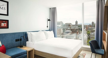 Hampton by Hilton Dublin City Centre Room Type - QUEEN W SOFA BED AND VIEW
