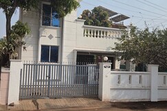 Address of Sunshine villa 2 km from Pune airport