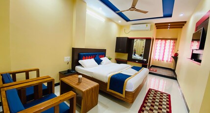 Shree Balaji Deluxe Lodge - Ramanagaram Room Type - Luxury Double Occupancy Non-AC. Shree Balaji Deluxe Lodge - Ramanagaram Room Type - Luxury Double Occupancy Non-AC.