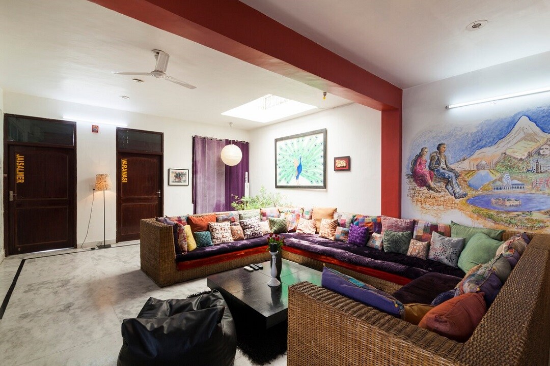 Hari Sadan - Tap to explore photos