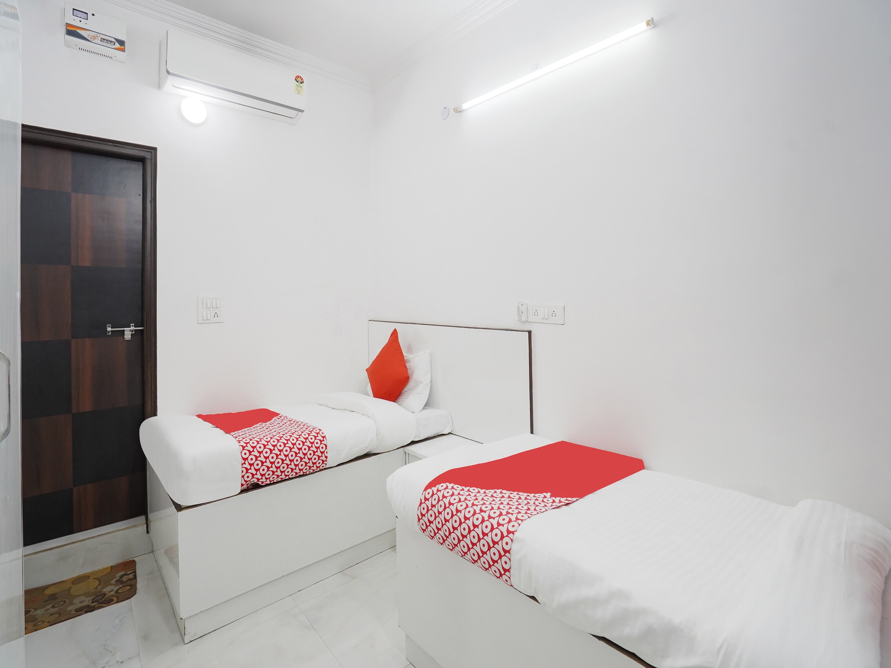 Hotel O MANSHA RESIDENCY - Tap to explore photos