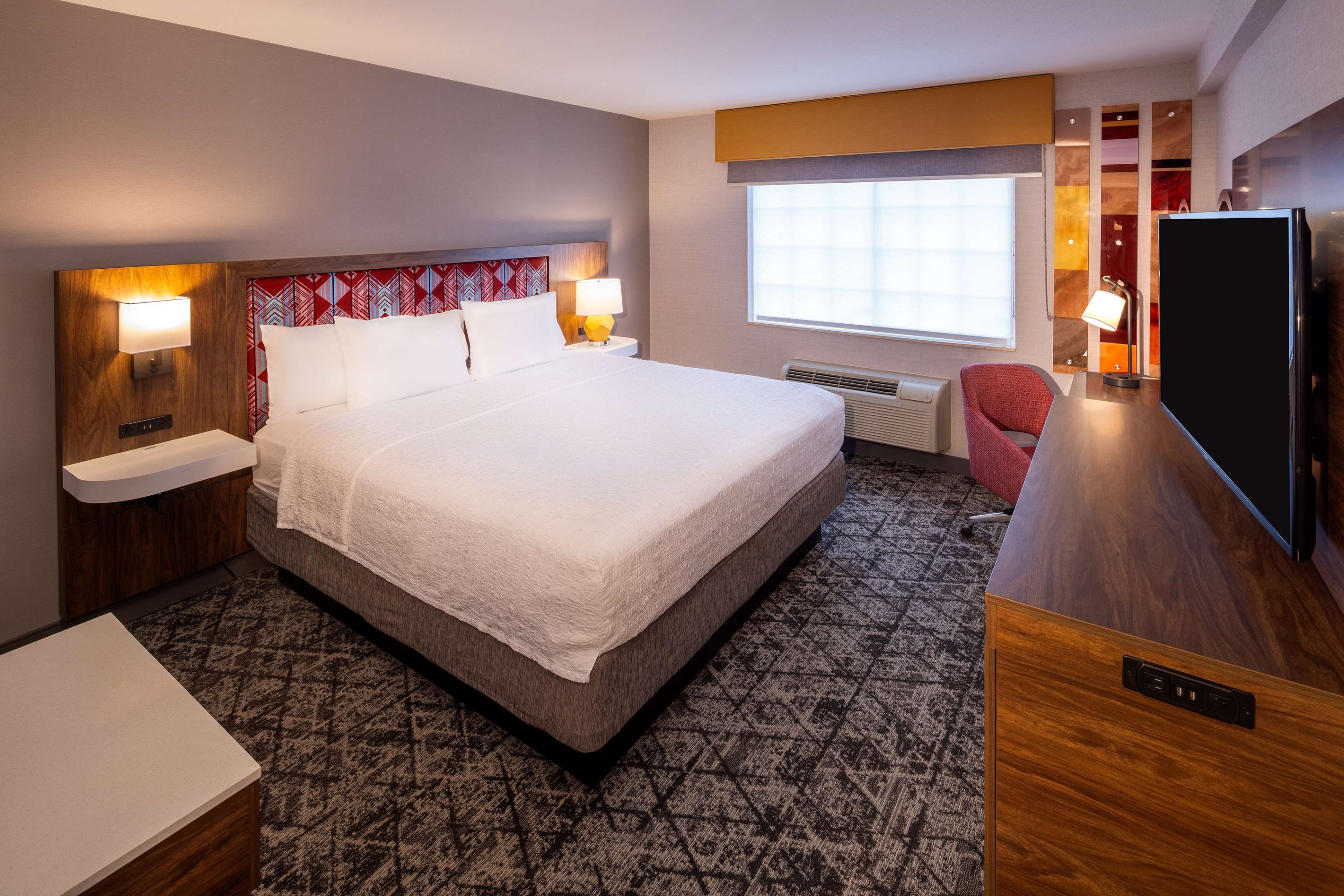 Hampton Inn by Hilton Pullman, WA - Tap to explore photos