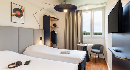 Ibis Chalons En Champagne Room Type - Standard Room with two single beds