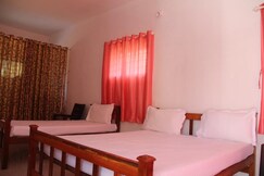 Kanthalloor Snow White Holiday Homes