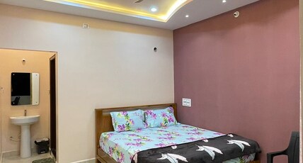 Mamatha Guest in Room Type - Bedroom 1