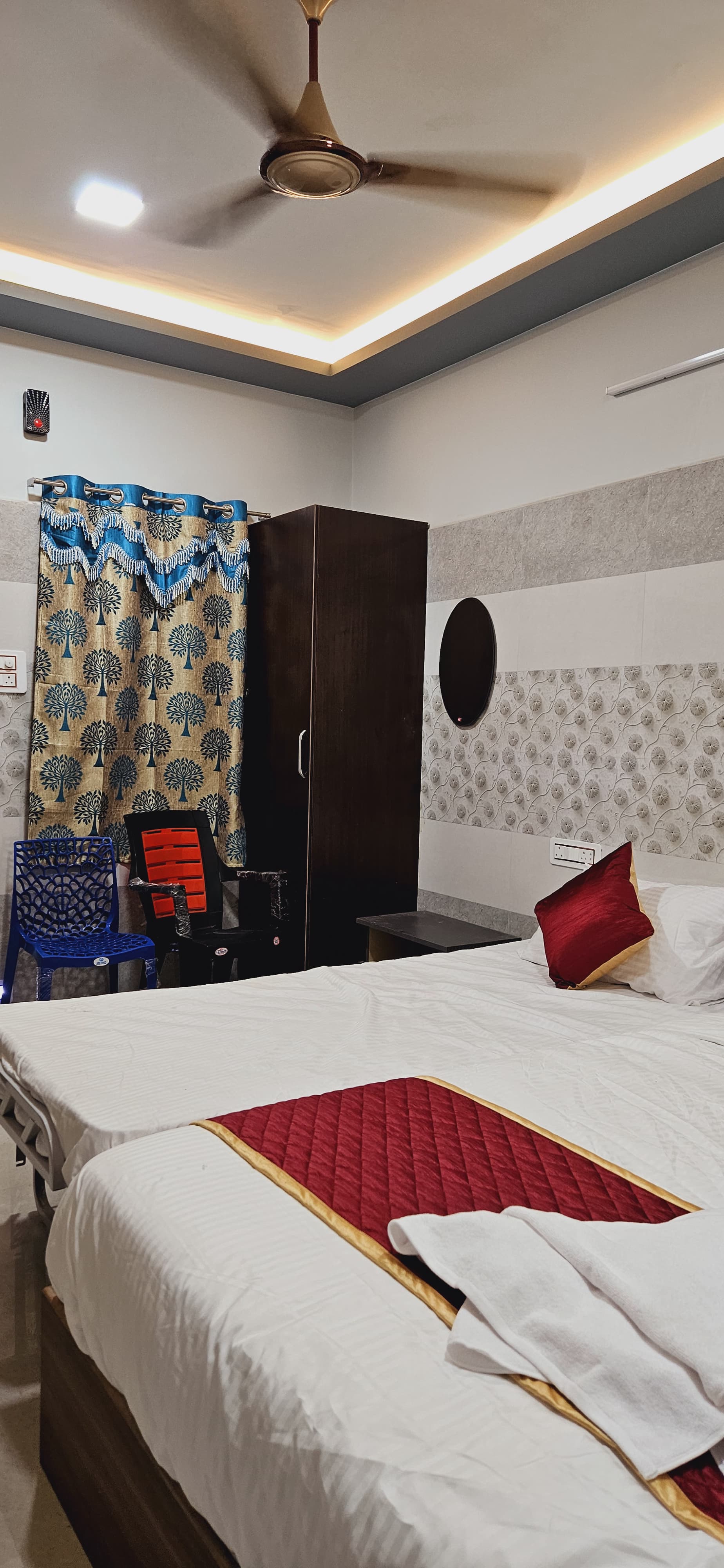 Sathya Residency - Tap to explore photos