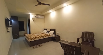 HOTEL DEEPSUCHI GRAND Room Type - Deluxe Room HOTEL DEEPSUCHI GRAND Room Type - Deluxe Room
