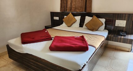 Hotel Shri Pushpanjali Room Type - Double bed NON AC with balcony