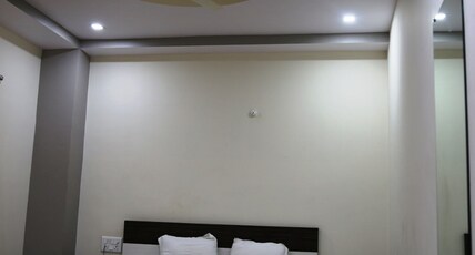 Hotel Kusum Room Type - Non A/c Room