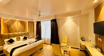 The Golden Leaf Room Type - Deluxe Room The Golden Leaf Room Type - Deluxe Room