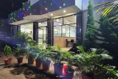 Golden Park Inn (Near Basukinath Temple)