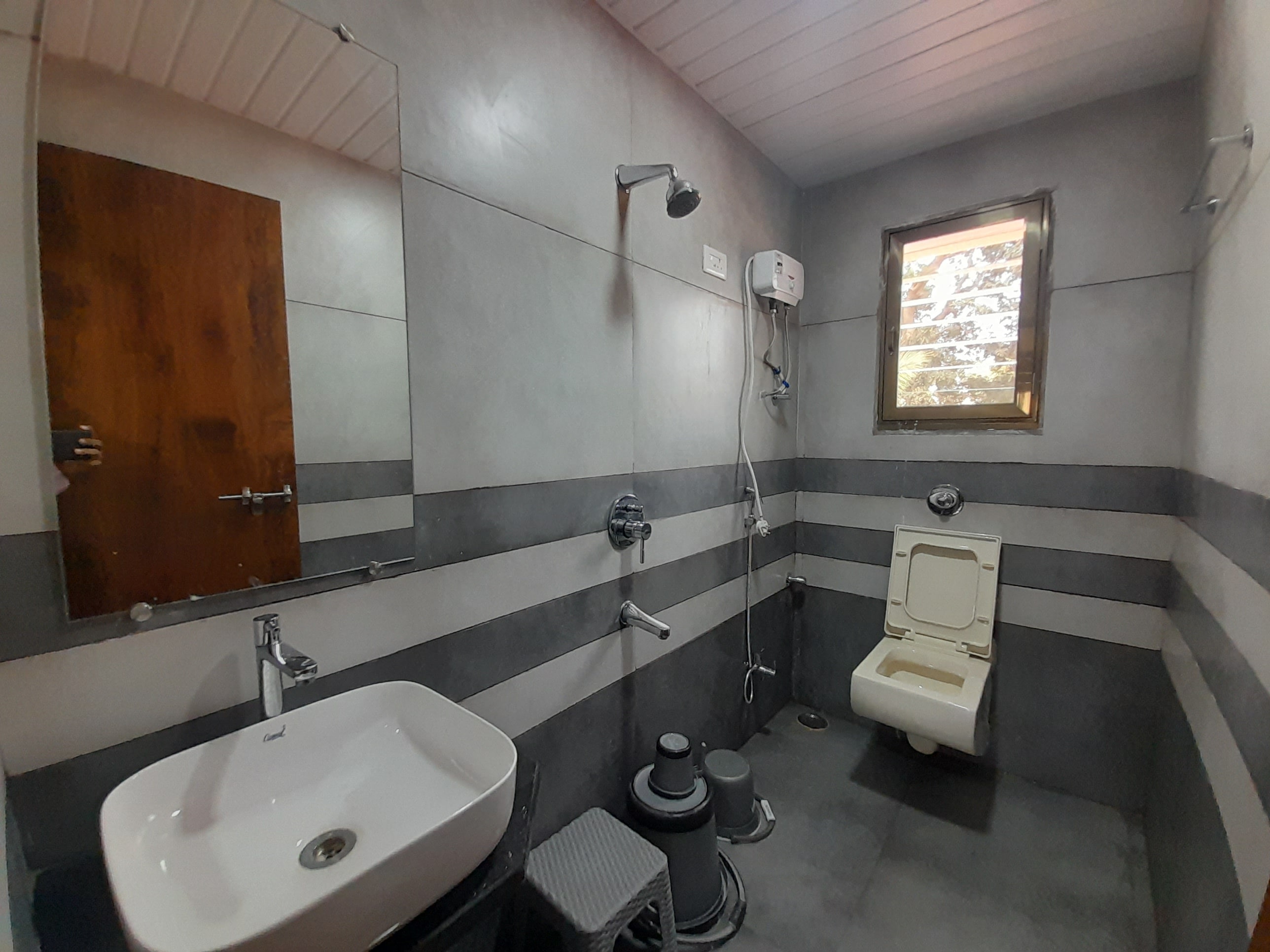 HOTEL ANNAPURNA LODGING AND BOARDING - Tap to explore photos