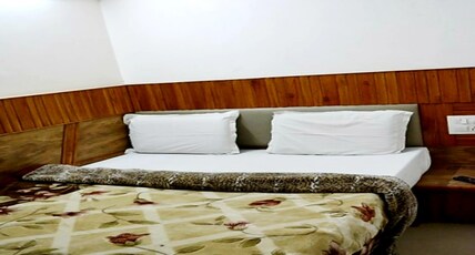 Ananda Inn Room Type - Standard Double Room