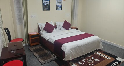 Rose Ville Homestay Room Type - Super Deluxe Room