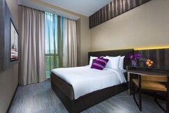 Aqueen Hotel Paya Lebar