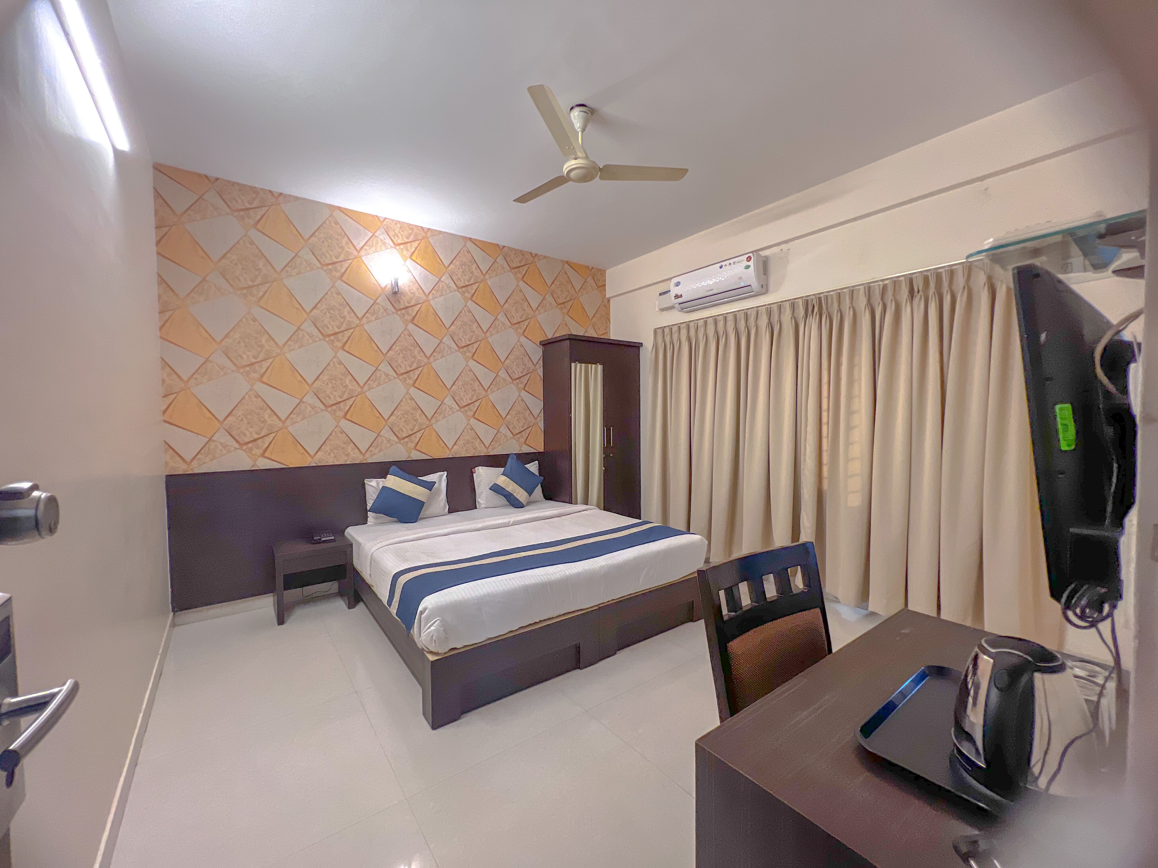 Hotel NDS Comforts - Tap to explore photos