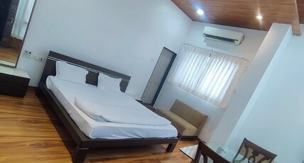 THS Hills & Horizon Homestay Room Type - Premium Garden View Room