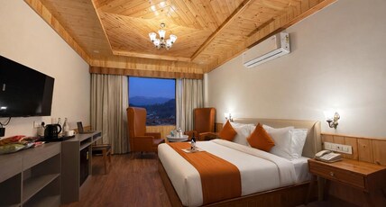 Snow Apple Resort by West Western ( centrally heated and air cooled) Room Type - Superior Room with balcony and Mountain view