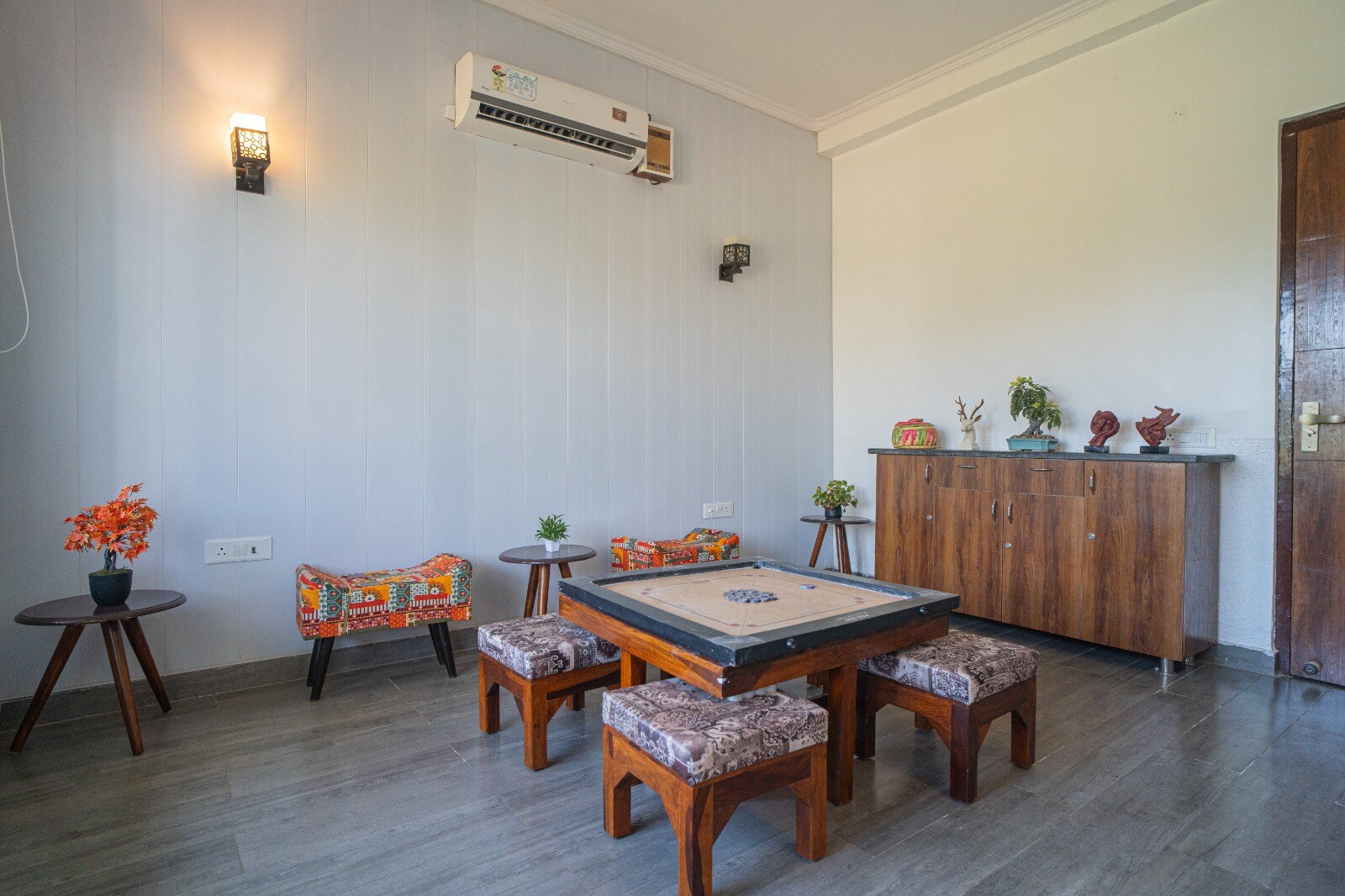 Green Paws Corbett Entire 5BHK Villa - Tap to explore photos
