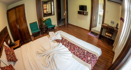 Hotel Yambu Room Type - Deluxe Double Room