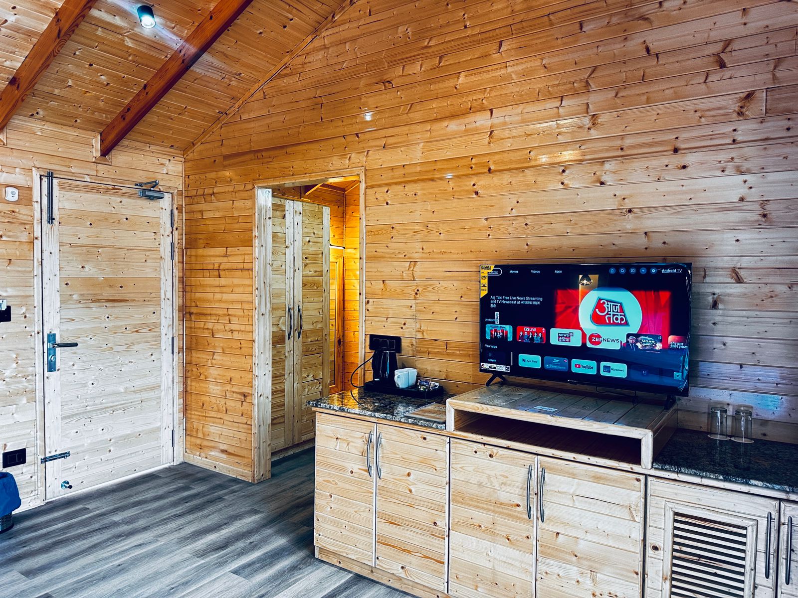 The Walnut Homes - Luxury Pine Cottages - Tap to explore photos
