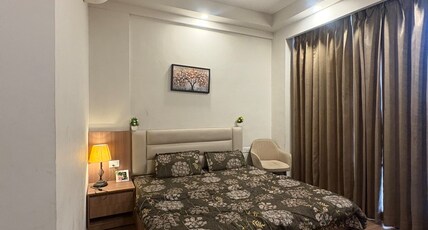 Omaxe air bnb Room Type - Bedroom