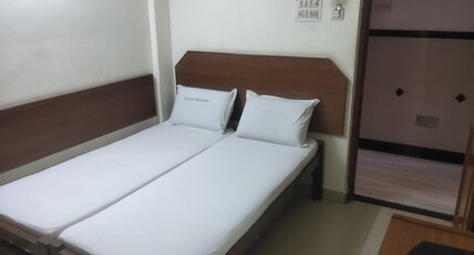 HOTEL BHARATH Room Type - Standard Non A/c Room