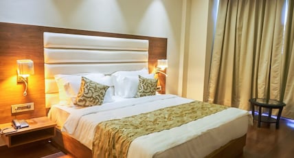 GANPATI HOTEL Room Type - Executive Shrine Facing room GANPATI HOTEL Room Type - Executive Shrine Facing room