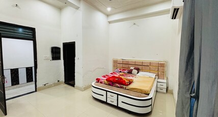 Brij king hotel Room Type - Bedroom 3