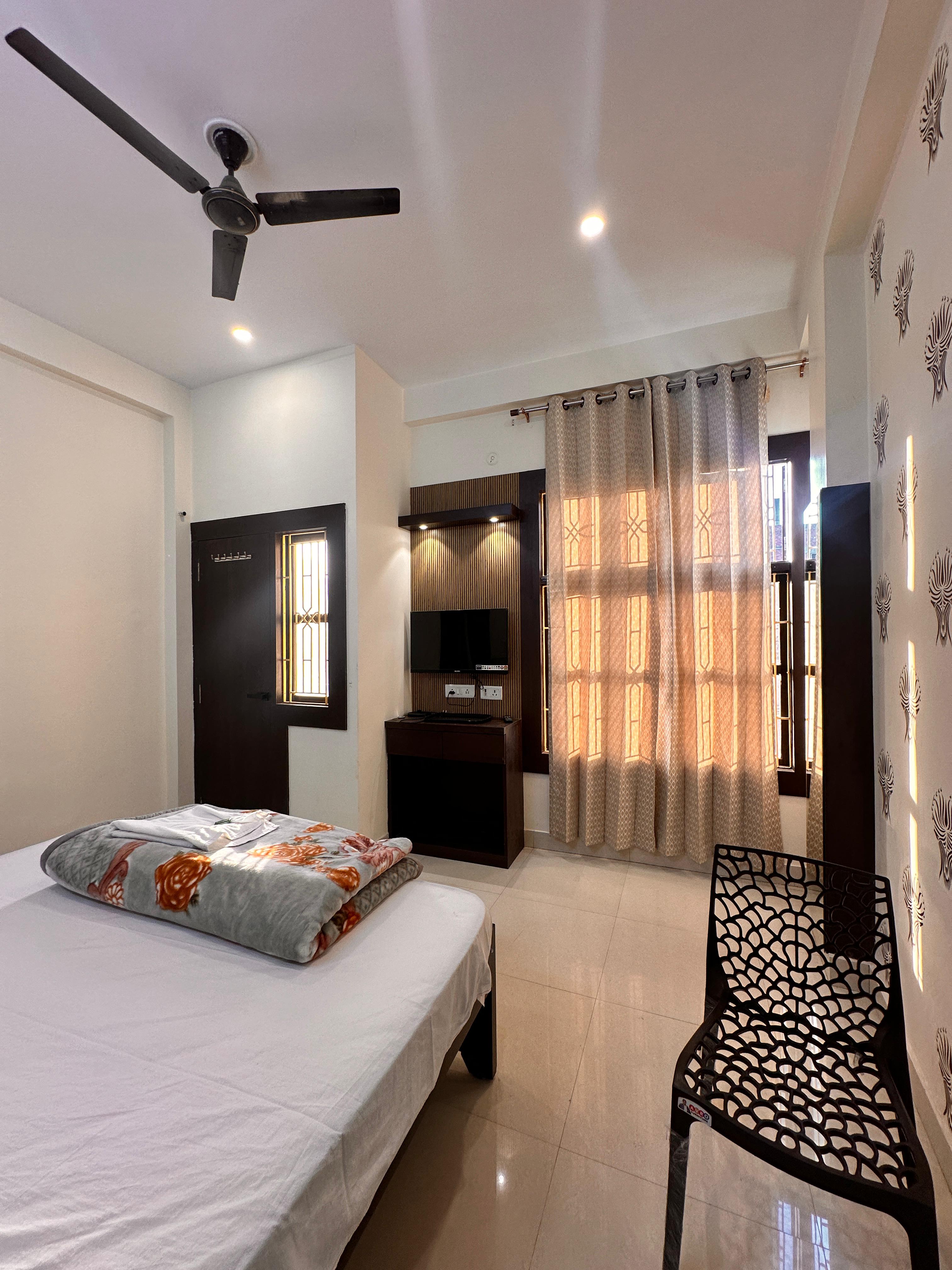 Sri NKB Homestay - Tap to explore photos