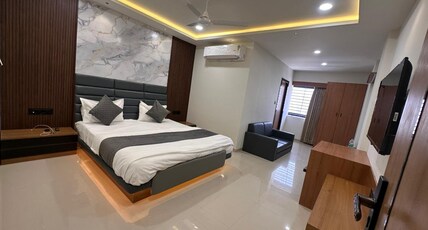 Hotel Peacock Anand. Room Type - Deluxe Room